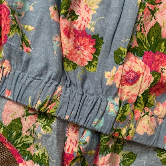 Awesome Floral Cropped Blouse!! - Picture 7 of 11